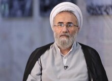 مسیح مهاجری: تا وقتی تکلیف واعظ توهین کننده به پیامبر و قضیه باغ ازگل را روشن نکنید، نمی توانید جامعه را ملتزم به دین و حجاب کنید