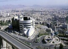 دانشگاه آزاد واحد علوم و تحقیقات، روی گسل زلزله+ جزییات