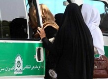 اصرار به حجاب باعث می‌شود مردم از شما منزجر شوند