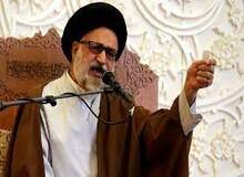 
امام جمعه موقت شیراز: مشکل اقتصادی هم هست اما نباید گرانی را بزرگ کنیم
