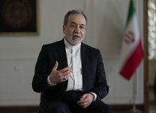 عراقچی: ایران با عظمت هست یا نیست به خودمان مربوط است، آمریکا به نظامی که انتخاب کرده‌ایم احترام بگذارد