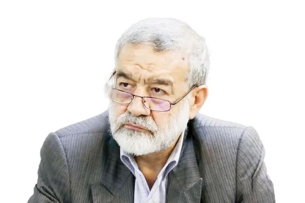 غضنفری: اگر شرایط به‌گونه‌ای تغییر کند که برای موجودیت جمهوری اسلامی احساس خطر کنیم احتمال ورود رهبری درباره  سلاح هسته‌ای وجود دارد/ طرح «عدم کفایت رئیس جمهور» حق ماست رئیس مجلس نمی تواند مانع شود/سلاح هسته‌ای تهیه کنیم تا دشمن برای خط و نشان نکشد