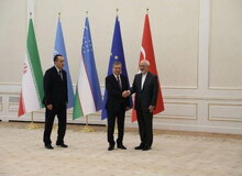 ظریف با رئیس‌جمهور ازبکستان دیدار کرد