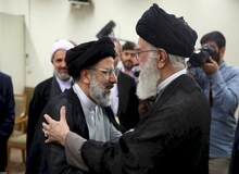 تولیت آستان قدس رضوی به دفتر رهبری فراخوانده شد