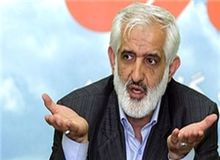 فعال سیاسی اصولگرا: بین گروه‌های اصولگرایی اختلاف‌نظر وجود دارد

