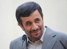 
آیا احمدی‌نژاد برای انتخابات مجلس نقشه می‌کشد؟