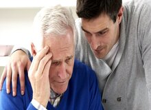 ۹ نکته برای بهبود ارتباط با بیماران آلزایمری/ اشتباه و غلط آنها را اصلاح نکنید