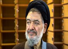 امام اصولا قائل به تمرکز قدرت در یک فرد نبودند/ امام قطعنامه 598 را قبول و عبارت «ما به صلحی پایدار فکر می‌کنیم» را ذکر کردند