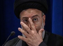 نماینده مجلس: اطرافیان رئیسی به او «آمار اشتباه» می‌دهند 