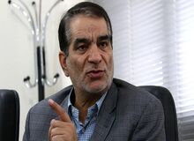 محسن کوهکن: توافق و قراردادهای بین‌المللی به زبان فرانسوی نوشته می‌شود نه انگلیسی/ ظریف به جای این تحلیل‌های کوچه‌بازاری به تحلیل علمی مذاکراتی که در جریان است بپردازند