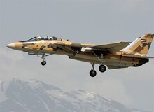 سقوط هواپیمای جنگنده F۱۴ در اصفهان/ خلبان و کمک‌خلبان نجات یافتند