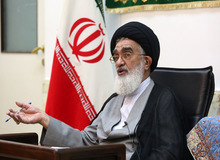 حجت الاسلام سعیدی: در همین روزها که مشکلات اقتصادی بیشتر شد در قم آمار کمک های نقدی مردم به کمیته امداد بیشتر شده/ برخی افراد از روی دشمنی با حجاب مخالفت می کنند