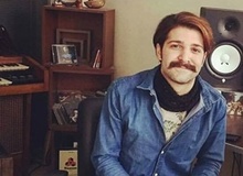 روزنامه جوان: حمید هیراد می‌خواهد به منتقدان و رسانه‌ها رشوه بدهد
