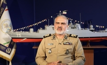 فتاحی:با موشک ایرانی ناو «آبراهام لینکلن» را هدف قرار دادیم