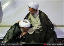 واکنش رجانیوز به انتقادها نسبت به اظهارات کاظم صدیقی/ چرا اظهاراتی که درباره سردار سلیمانی مطرح می شود را جرات انکار ندارید؟/ علامه جعفری هم هنگام غسل چشمانش را باز کرده بود