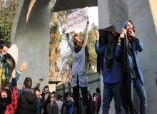 جمعی از نمایندگان مجلس خواستار ممنوع الخروجی دانشجویان معترض شدند