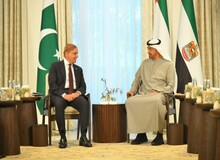 امارات متحده عربی به دلیل نقش میانجیگری میان ایران و آمریکا، خواستار بازپرداخت ۳.۵ میلیارد دلار از پاکستان شد