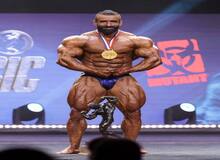 هادی چوپان قهرمان آرنولد کلاسیک شد