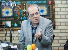 عبدی:حکمیت احمدی‌نژاد را برنده و قوه قضا را بازنده می‌کند
