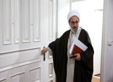 تولیت مسجد جمکران: حاج‌آقامرتضی تهرانی فرمودند مواضع و کارهای آیت‌الله خامنه‌ای در حد یک انسان عادی نیست/ ده مرجع تقلید، یک سوم آنچه را که ایشان انجام می‌دهند، نمی‌توانند انجام دهند