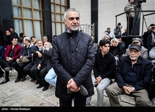 حضور "حسین فریدون" در مراسم تشییع زنده‌یاد جمشید مشایخی+ تصاویر 