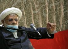 امام جمعه یزد: فرزندآوری راه نجات کشور است/ کم شدن جمعیت شیعه، به معنای کم شدن سربازان امام زمان است
