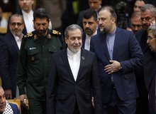 عراقچی: شکست ارتش سوریه باید برای ما یک زنگ هشدار باشد 