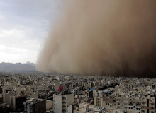 توفان در راه تهران