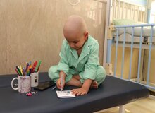 نمایش دستاورد علمی ایران در درمان فلج مغزی کودکان برای اولین بار؛ سل‌تک فارمد نور امید را روشن کرد