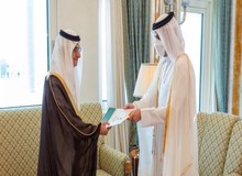 عربستان و  قطر دوباره در کنار هم قرار گرفتند / تعیین سفیر پس از چهار سال قطع روابط