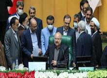 حواشی صحن علنی مجلس؛/سایه بی‌نظمی بر اولین جلسه رسمی مجلس یازدهم/ قالیباف: روی صندلی ها بنشینید تا اسم نبرم! / ولی اسماعیلی خطاب به قالیباف و دیگر اعضای هیات رئیسه: چرا جلسات شبانه بدون اطلاع نمایندگان برگزار کردید؟