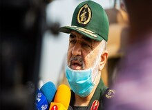 سرلشکر سلامی: آمریکا از درون پوسیده، مردم با آرامش زندگی کنند
