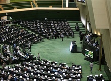 سه ماه پس از انتقاد رئیس اتاق بازرگانی ایران از نمایندگان انقلابی؛ مجلس تحقیق و تفحص از عملکرد اتاق بازرگانی را تصویب کرد