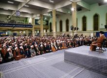 مثلثی در این قضایا فعال بود؛ آمریکا و صهیونیست‌ها، یک دولت‌ خرپول اطراف خلیج فارس و منافقین