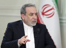 عراقچی: یک ماه در برابر بزرگترین ارتش جهان ایستاده‌ایم/ منطقه هشدارهای ایران را جدی نگرفت