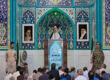 امام جمعه موقت اصفهان: روزی را می‌بینیم که آمریکا برای خرید اسلحه رو به ایران دست دراز کند و ما تصمیم بگیریم که اسلحه بدهیم و یا ندهیم / باید ولایت و رهبری را مهم بدانیم، در کشور‌های دیگر انقلاب شد، اما چون رهبری نداشتند مصادره شدند