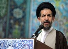 امام جمعه تهران: سجده‌های طولانی، مناجات‌های طولانی و درخواست مستمر رحمت الهی جلوی مشکلات جامعه اسلامی را کاهش می دهد/ نباید مردم غزه را فراموش کنیم