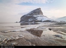 دریاچه ارومیه ۱۴۲۳ کیلومتر مربع کوچک شد/ کاهش ۶۱ سانتیمتری عمق آب