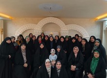  ارگان رسانه ای نزدیک به سپاه: تلاش ۲۵۰ آرایشگر «خدامحور ظهورساز» برای ترویج سبک آرایشگری اسلامی با برداشت ناخن کاشته شده و از بین بردن تتو/ الگوی این افراد آرایشگر دربار فرعون است