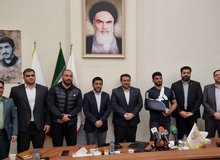این سه کشتی‌گیر ایران به استخدام بانک درآمدند + عکس