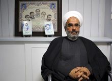 نماینده ولی فقیه در دانشگاه‌های علمی و کاربردی:۳۶ درصد از بازداشت‌شدگان اخیر اعتراف ‌کردند که به آنان گفته شده اگر یک هفته در خیابان‌ها باشید جمهوری اسلامی سقوط می‌کند