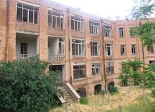 توضیح دادستان کرمانشاه درباره تخریب بیمارستان تاریخی «مسیح» با رای دیوان عدالت: آثاری از بیمارستان تاریخی باقی نمانده بود؛ مالک فقط خرابه‌ها را پاکسازی کرده است