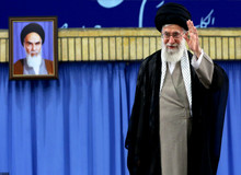 دیدار جمعی از نخبگان دانشگاه صنعتی شریف با رهبر معظم انقلاب
