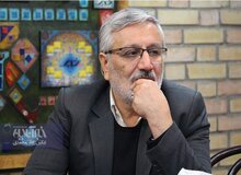 نماینده اصلاح طلب به منتقدان افزایش قیمت بنزین: وقتی یارانه پرداخت شد گفتید بگذارید لای قرآن و خرج نکنید، الان هم پای کار باشید