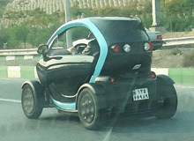اولین خودرو برقی در خیابان‌های تهران/ تصویر
