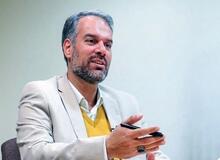 رشیدی کوچی: افغانی‌ها سوار ماشین‌های روز می‌شوند، ولی ما نمی‌توانیم