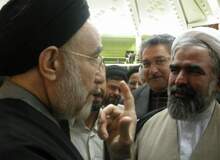 روح الله حسینیان با نام اطلاعاتی "خسرو خوبان" که بود؟ روحانیِ که با حمایت از خاتمی شروع کرد، دلباخته سعید امامی و احمدی نژاد بود و وکیل مدافع سعید مرتضوی در مجلس شد
