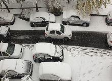 تهران میزبان برف می‌شود
