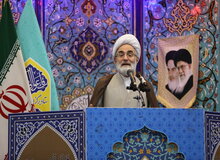 امام جمعه رشت: همه وظیفه داریم برای دین جانفشانی کنیم