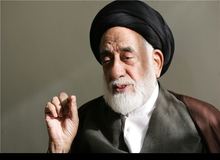 طباطبایی: با افراد پشت‌پرده توهین به روحانی برخورد شود